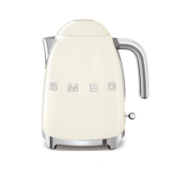 کتری برقی کرم SMEG