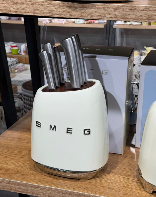 ست چاقو هفت تکه SMEG